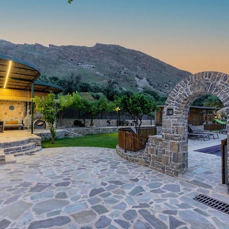 Dafni Villa A Place To Visit Orne ภายนอก รูปภาพ