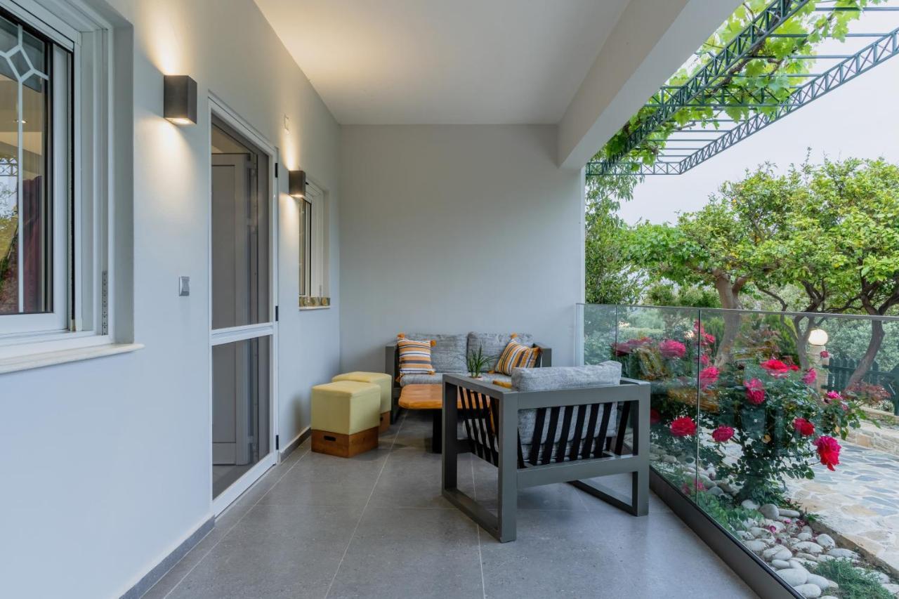 Dafni Villa A Place To Visit Orne ภายนอก รูปภาพ