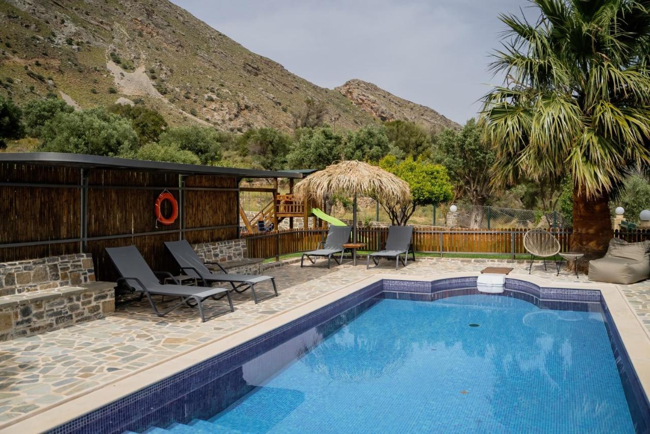 Dafni Villa A Place To Visit Orne ภายนอก รูปภาพ