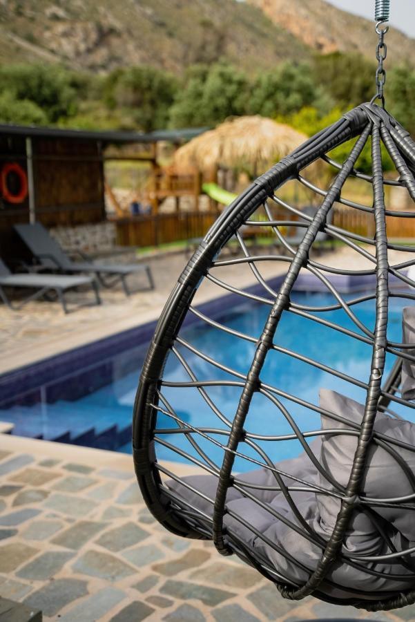 Dafni Villa A Place To Visit Orne ภายนอก รูปภาพ