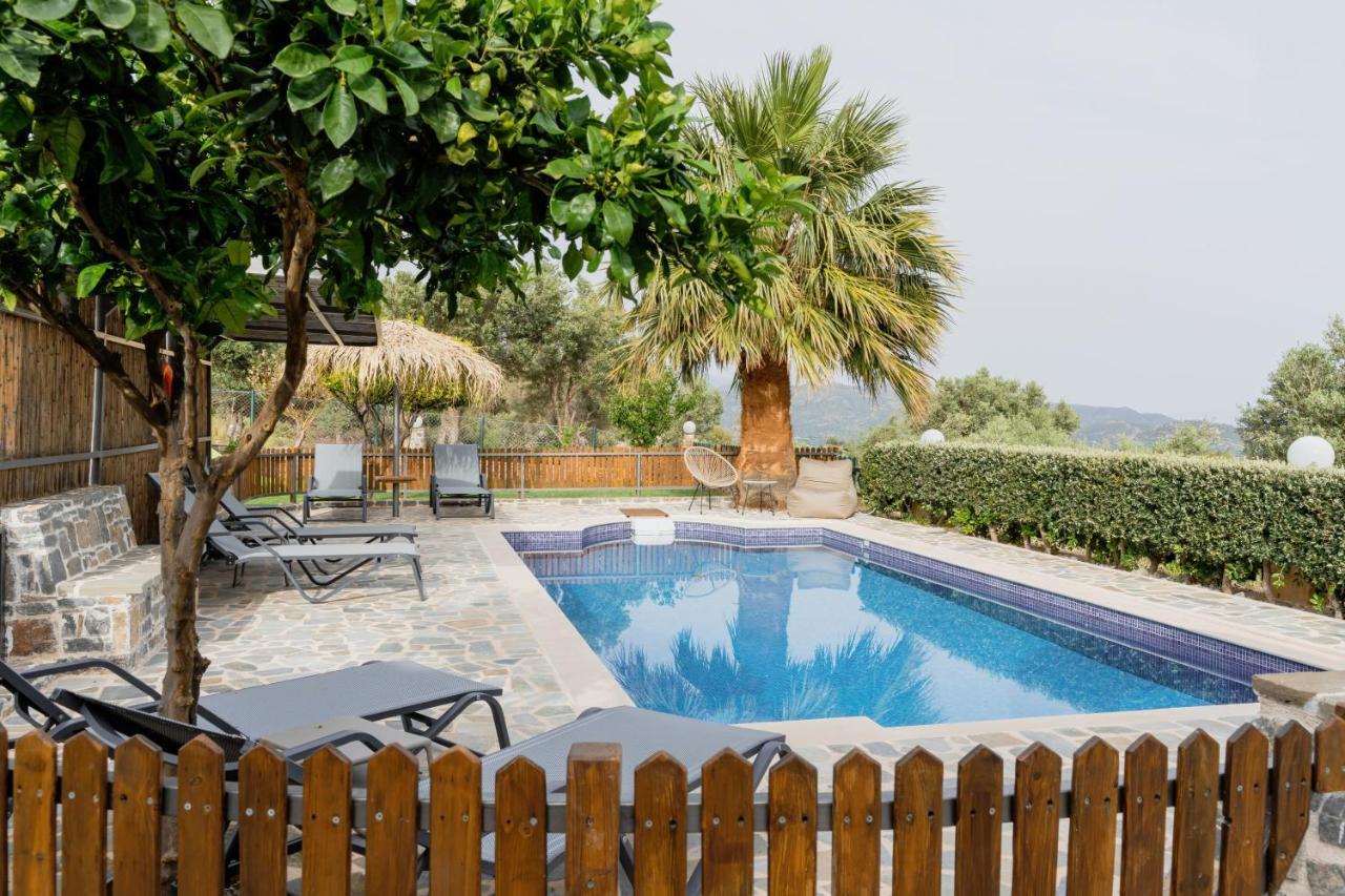 Dafni Villa A Place To Visit Orne ภายนอก รูปภาพ